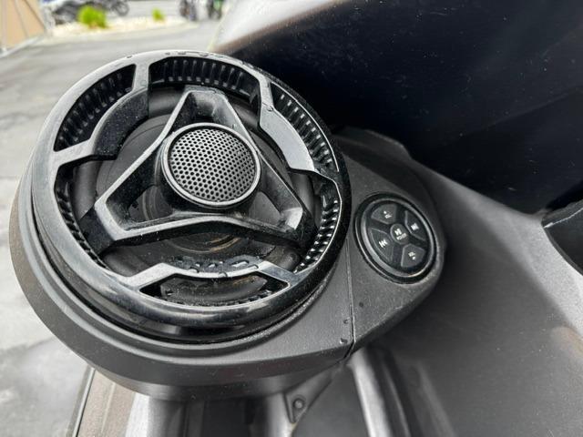 Vehicle Photograph