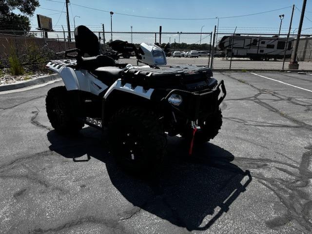 Vehicle Photograph