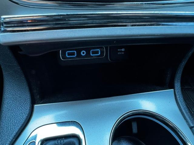 Vehicle Photograph