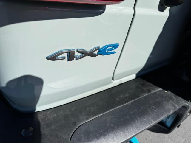 Vehicle Photograph