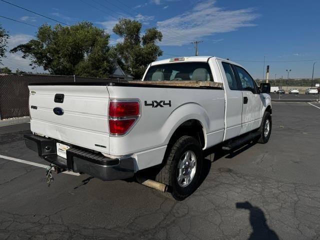 Vehicle Photograph