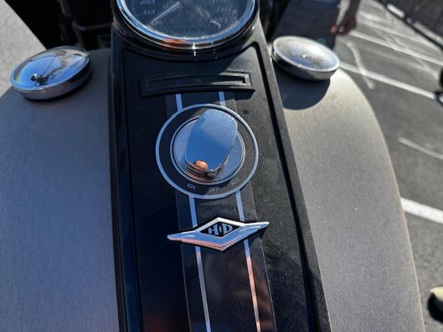 Vehicle Photograph