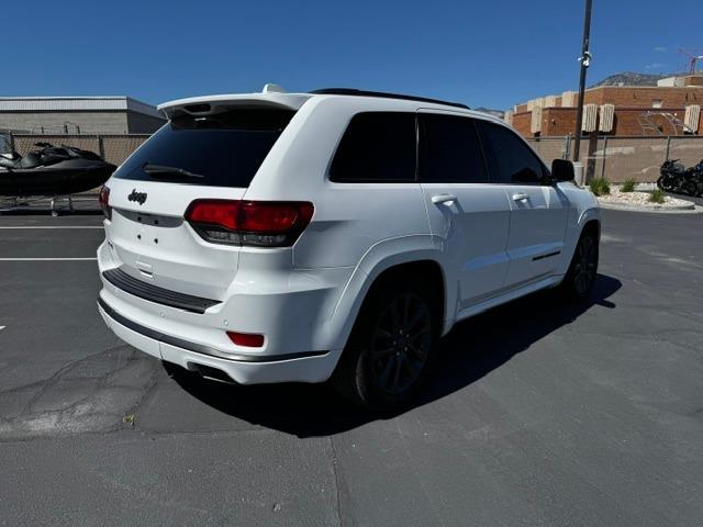 Vehicle Photograph