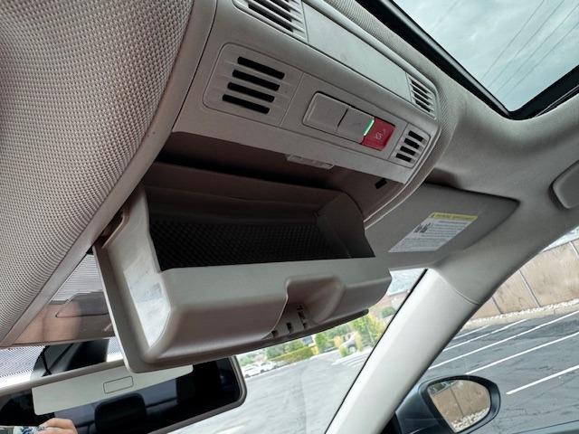 Vehicle Photograph