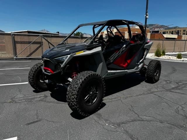 Vehicle Photograph
