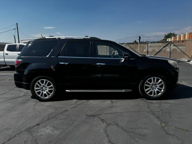 Vehicle Photograph