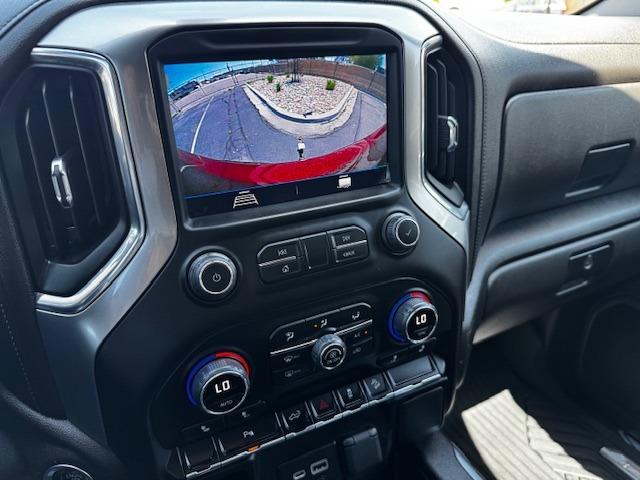 Vehicle Photograph