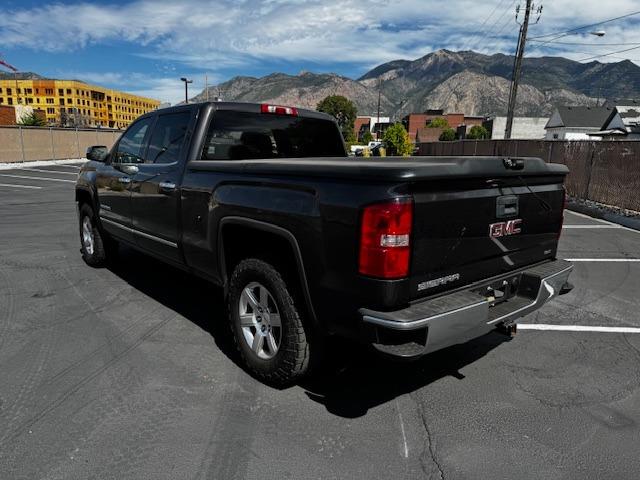 Vehicle Photograph
