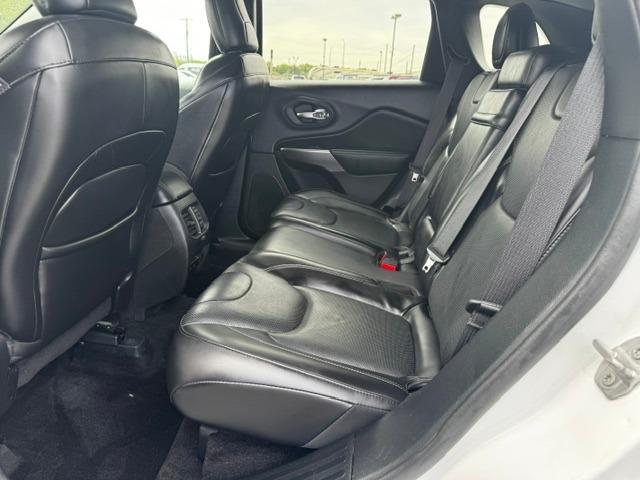 Vehicle Photograph
