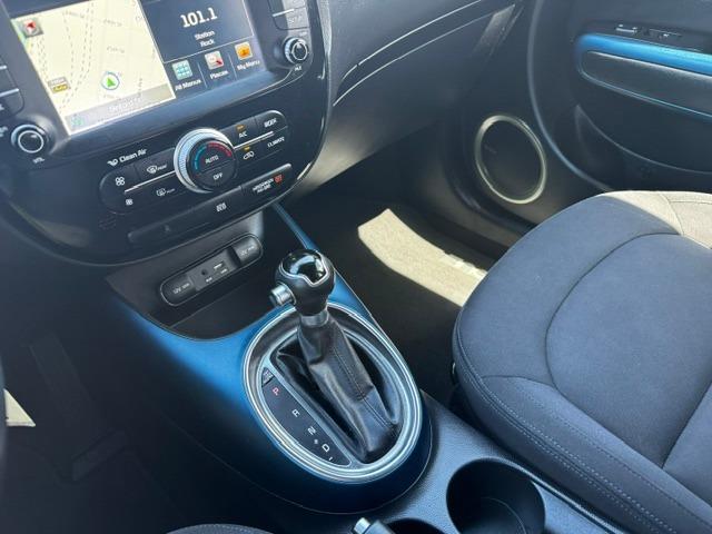 Vehicle Photograph